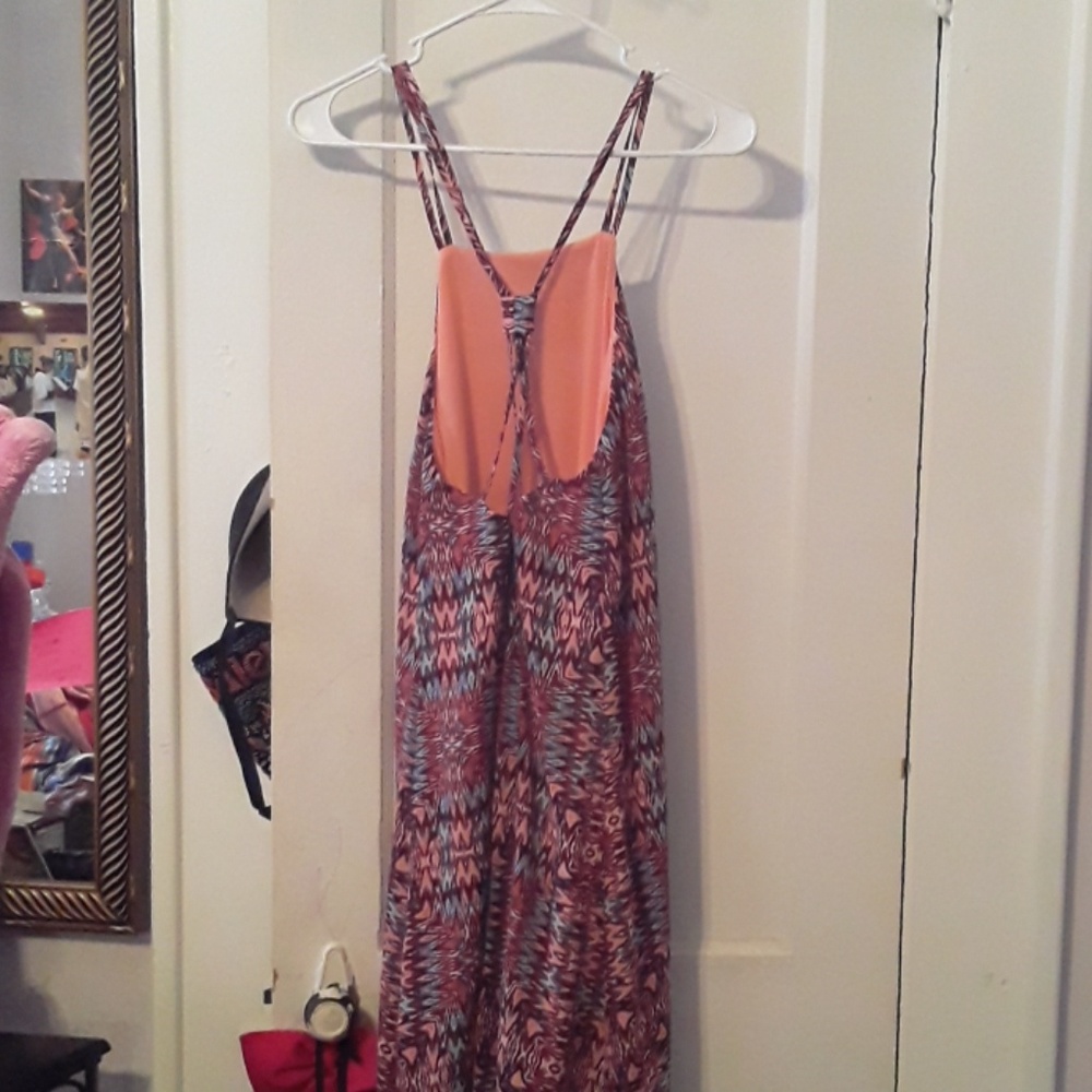 Dress - Picture 2 of 2